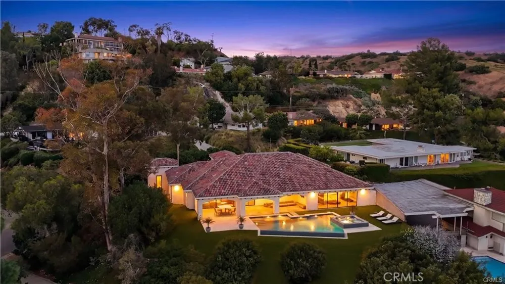 7714 Vale Drive Whittier, CA 90602