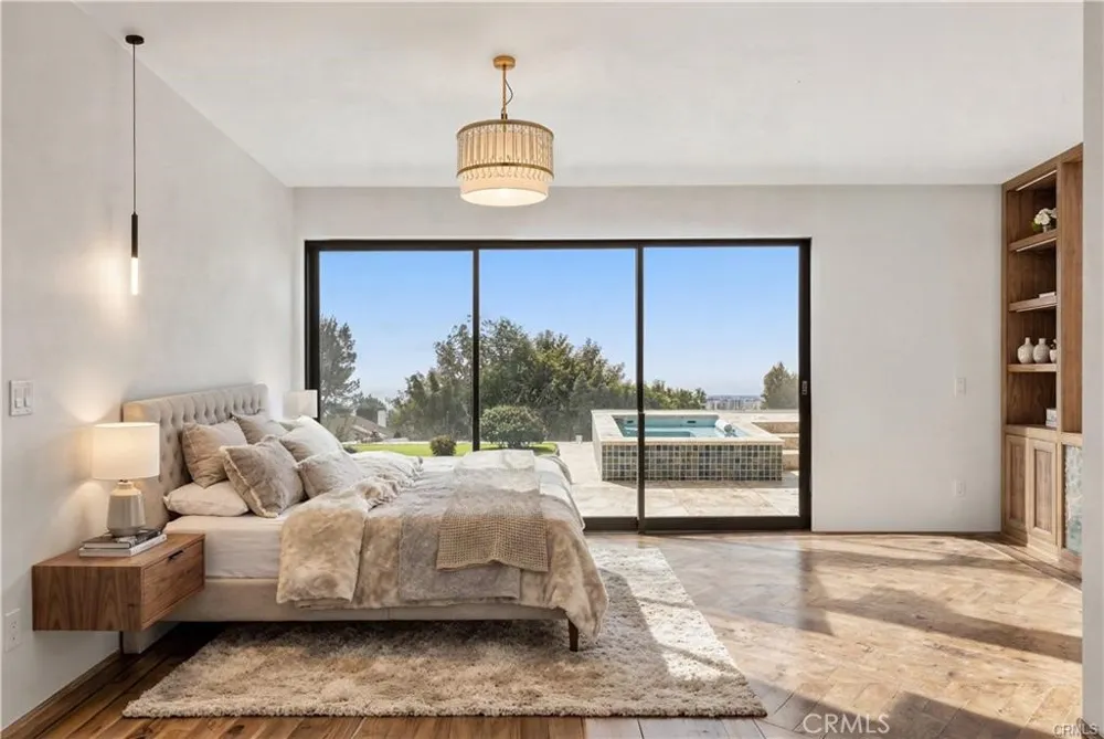 7714 Vale Drive Whittier, CA 90602