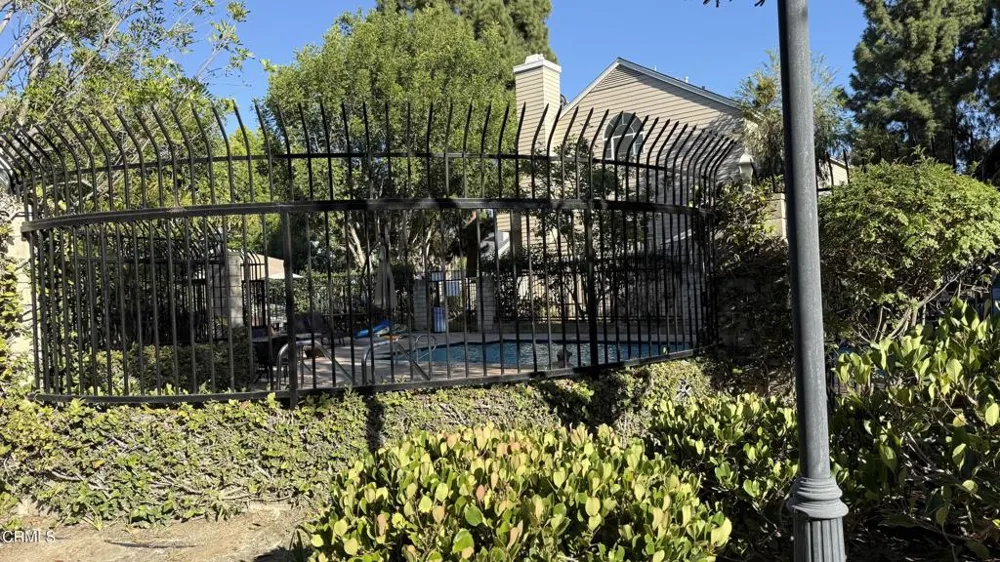 882 Barber Lane Ventura, CA 93003