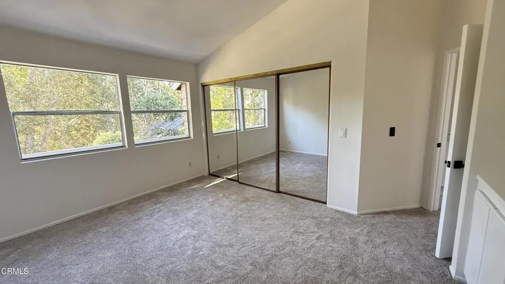 882 Barber Lane Ventura, CA 93003