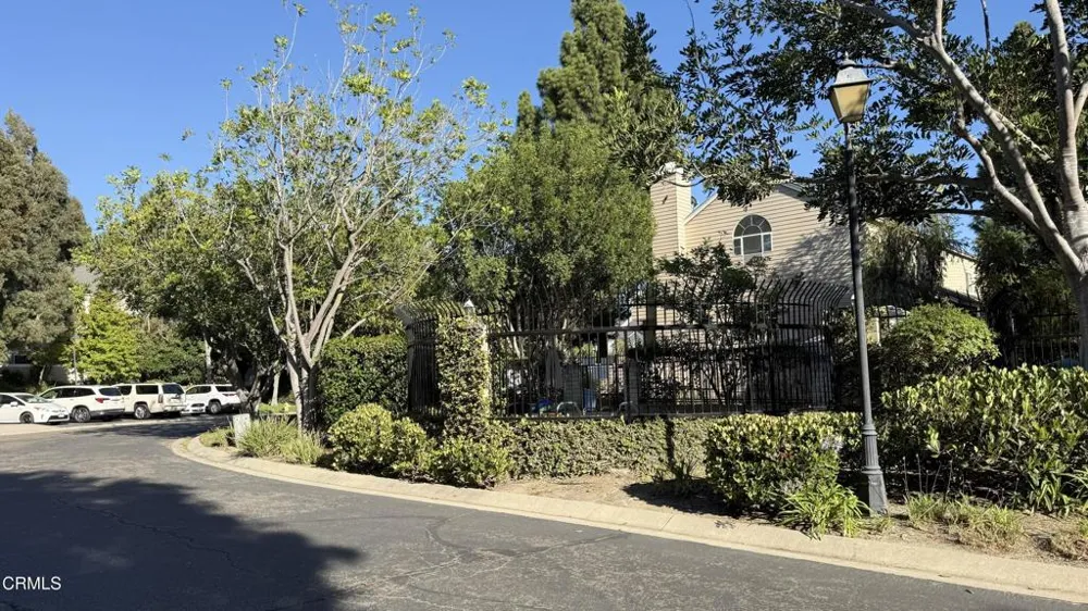 882 Barber Lane Ventura, CA 93003