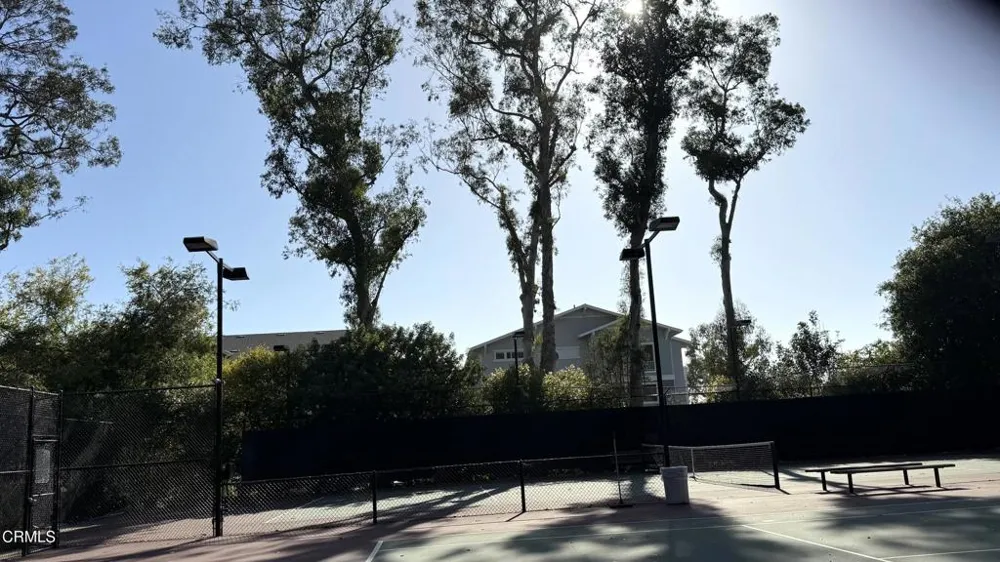 882 Barber Lane Ventura, CA 93003