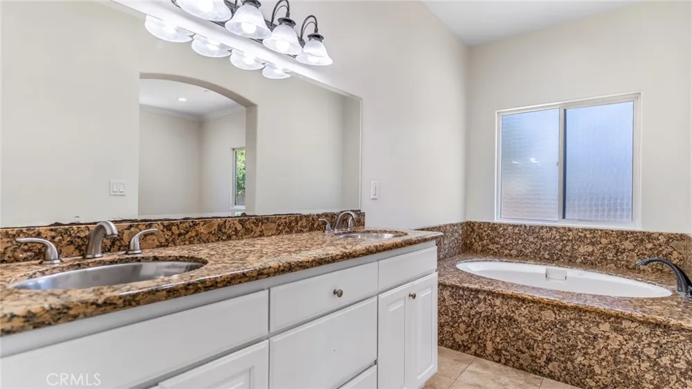 9136 Mel Dar Downey, CA 90240