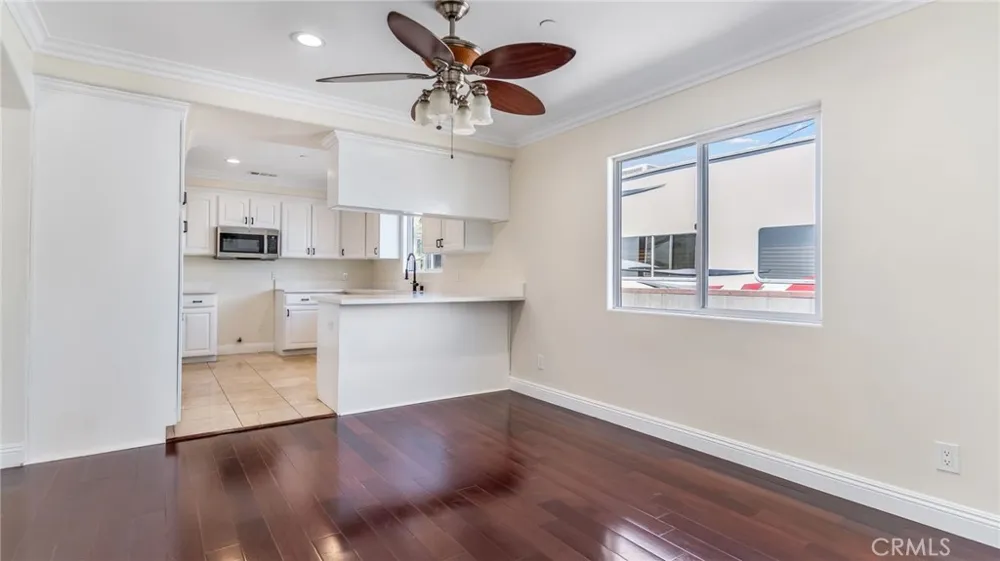 9136 Mel Dar Downey, CA 90240