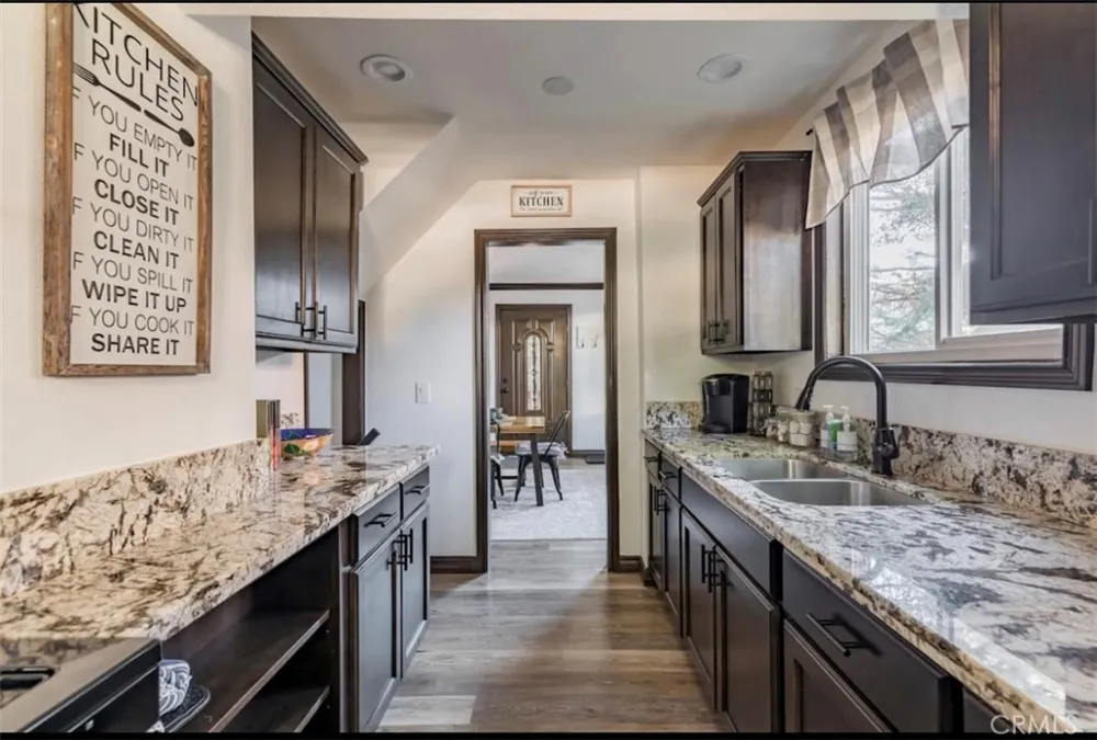 33314 Falling Leaf Green Valley Lake, CA 92341