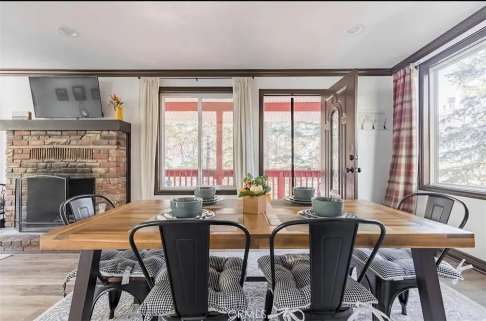 33314 Falling Leaf Green Valley Lake, CA 92341