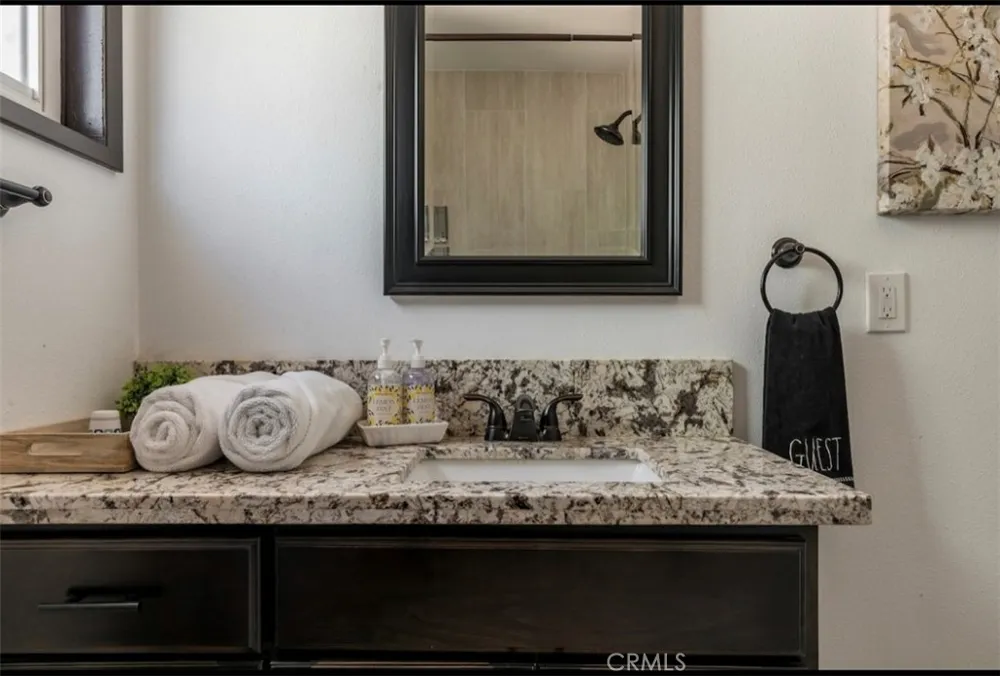 33314 Falling Leaf Green Valley Lake, CA 92341