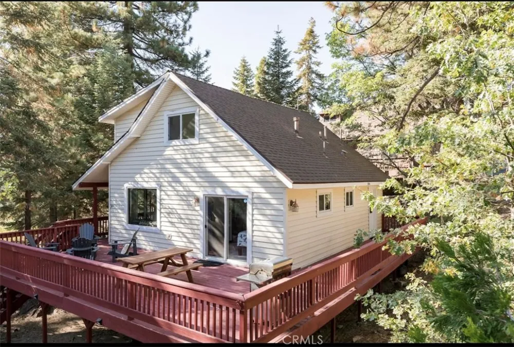 33314 Falling Leaf Green Valley Lake, CA 92341