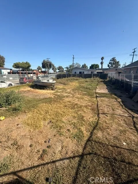 8501 Towne Los Angeles, CA 90003