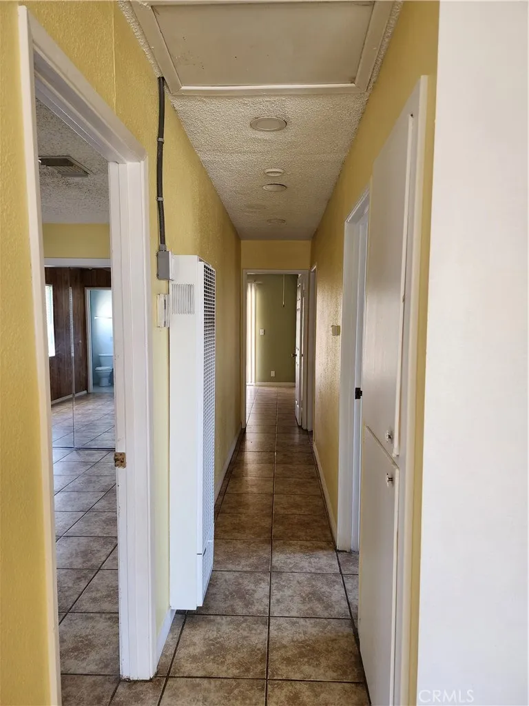 2020 Yosemite Barstow, CA 92311
