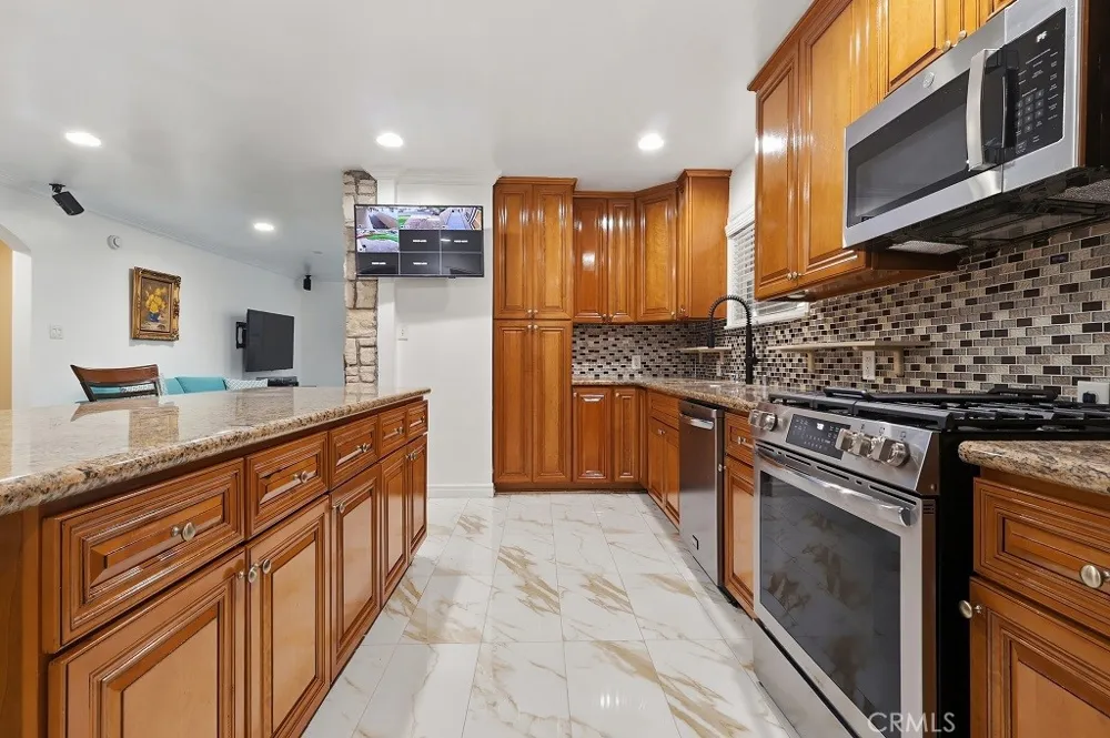 3638 W 157th Lawndale, CA 90260