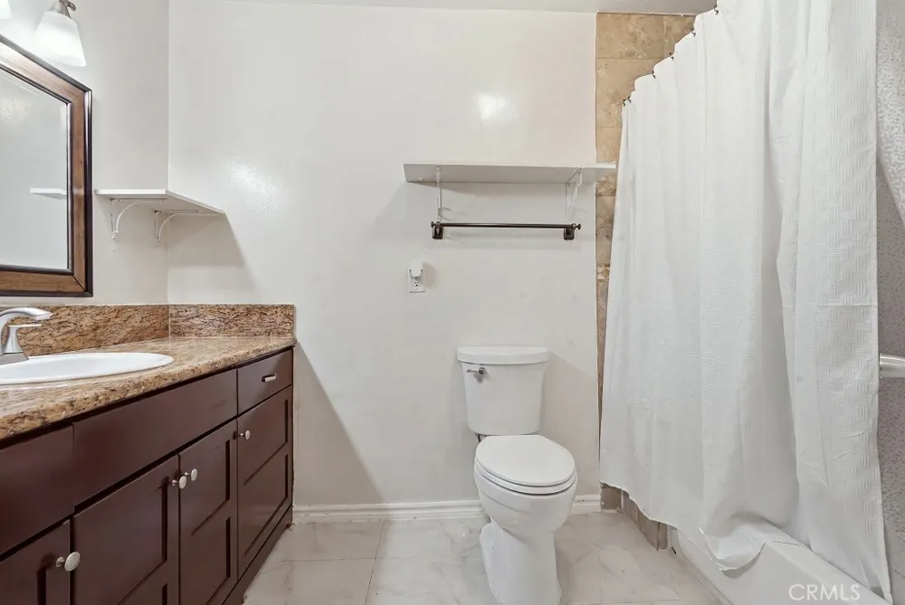 3638 W 157th Lawndale, CA 90260