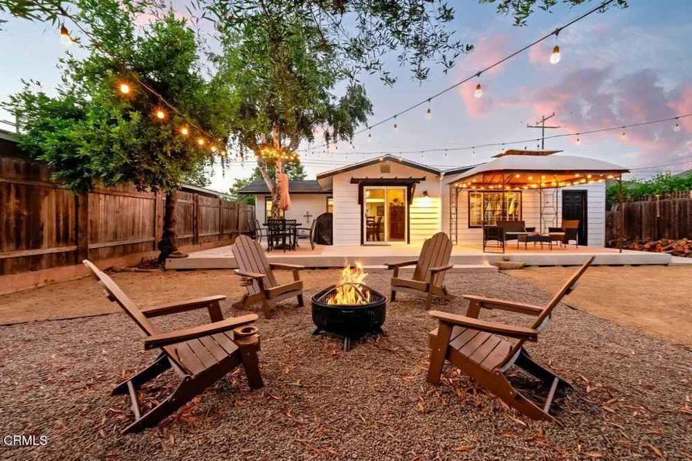 326 Larmier Avenue Oak View, CA 93022