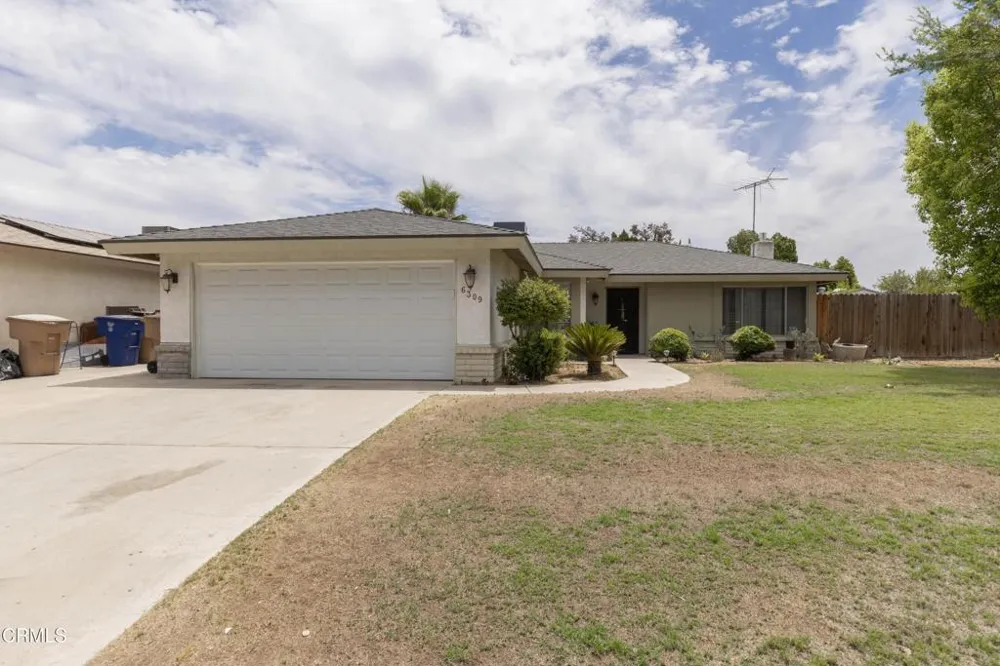 6309 Edgemont Drive Bakersfield, CA 93309