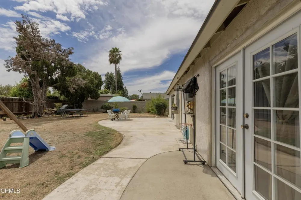 6309 Edgemont Drive Bakersfield, CA 93309