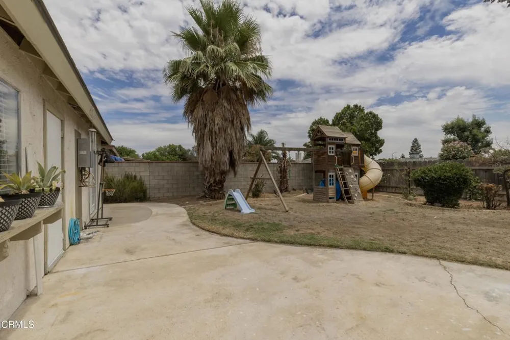 6309 Edgemont Drive Bakersfield, CA 93309