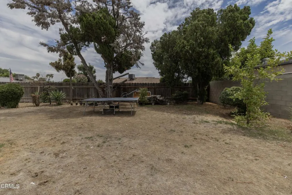 6309 Edgemont Drive Bakersfield, CA 93309