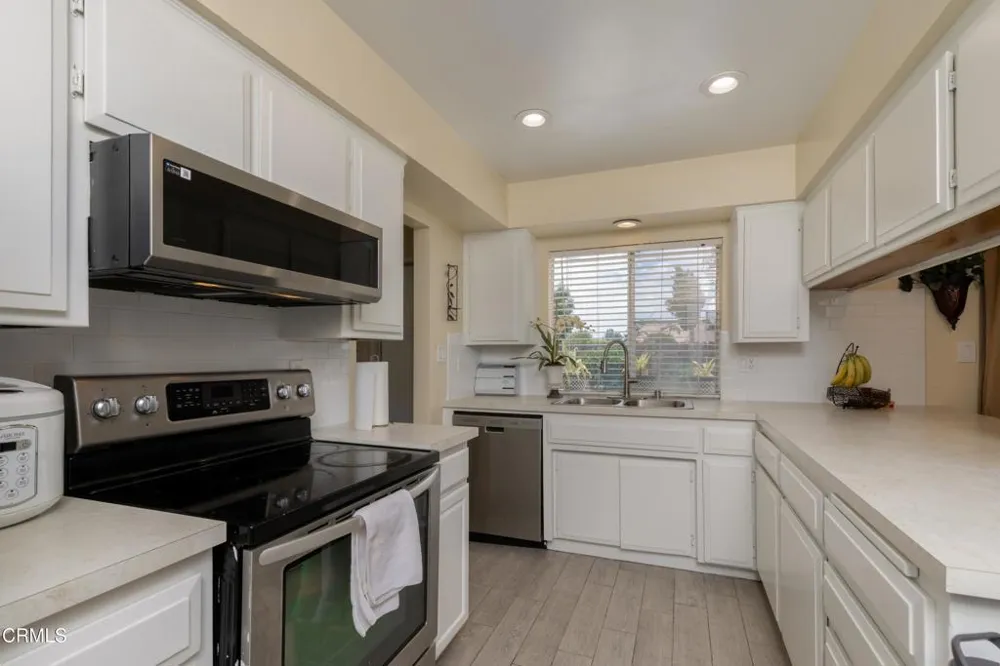 6309 Edgemont Drive Bakersfield, CA 93309