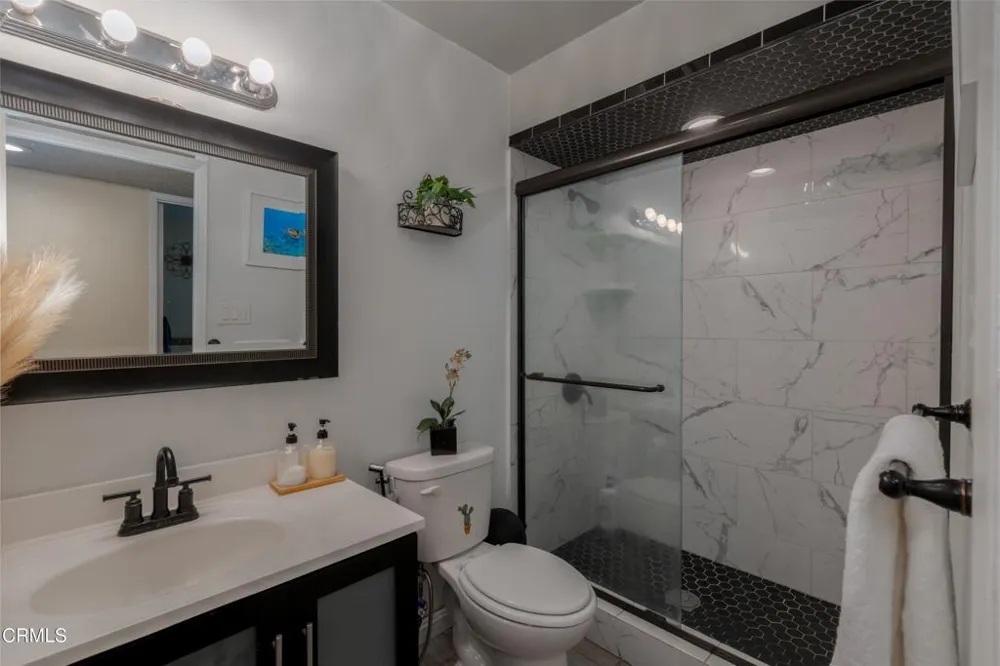 6309 Edgemont Drive Bakersfield, CA 93309