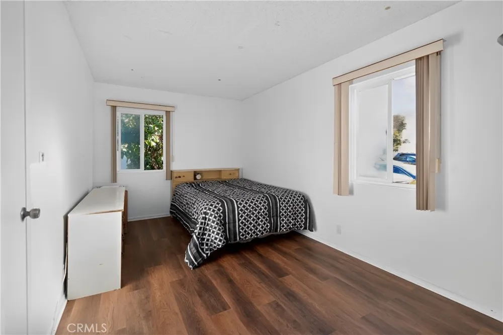 23419 Anchor Carson, CA 90745