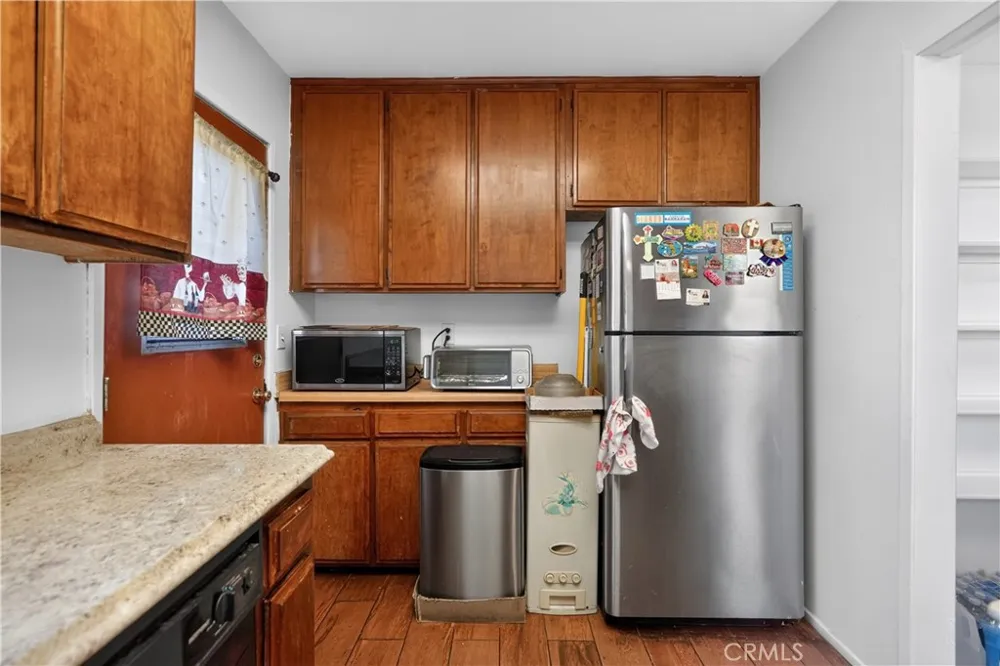 23419 Anchor Carson, CA 90745