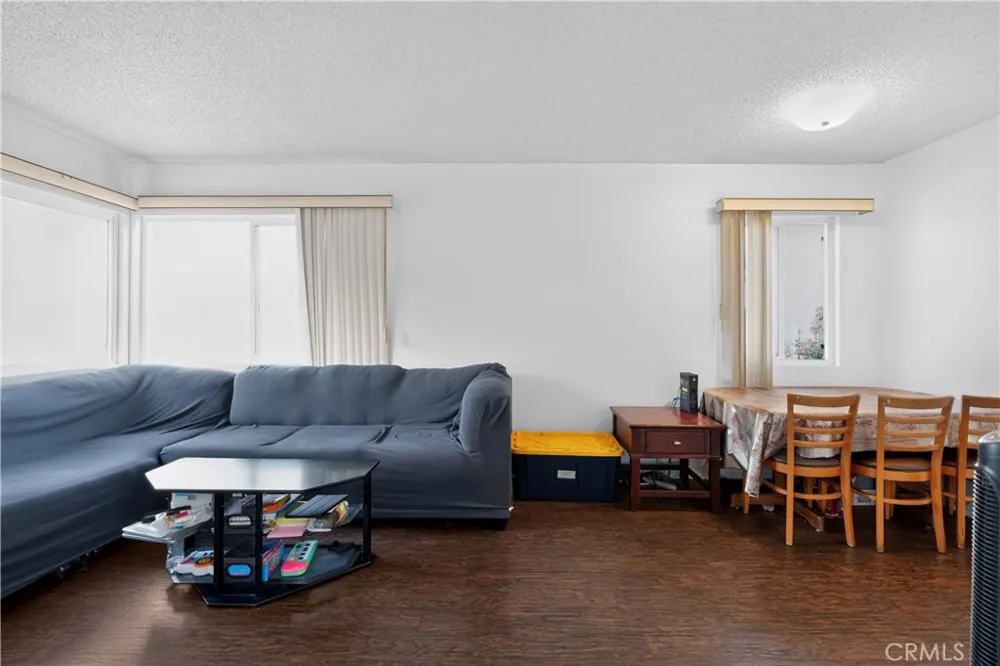 23419 Anchor Carson, CA 90745