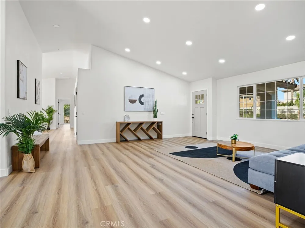 20055 El Nido Perris, CA 92571