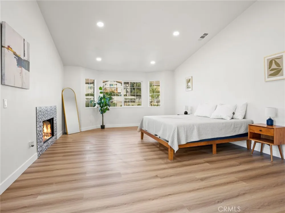 20055 El Nido Perris, CA 92571
