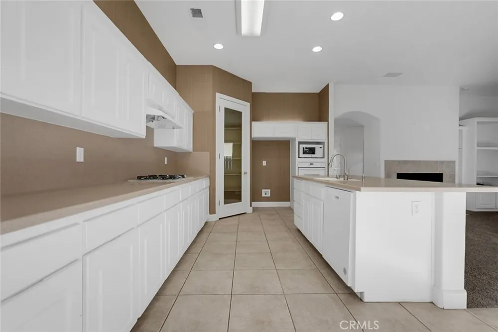 9514 Larkspur Avenue Fresno, CA 93720