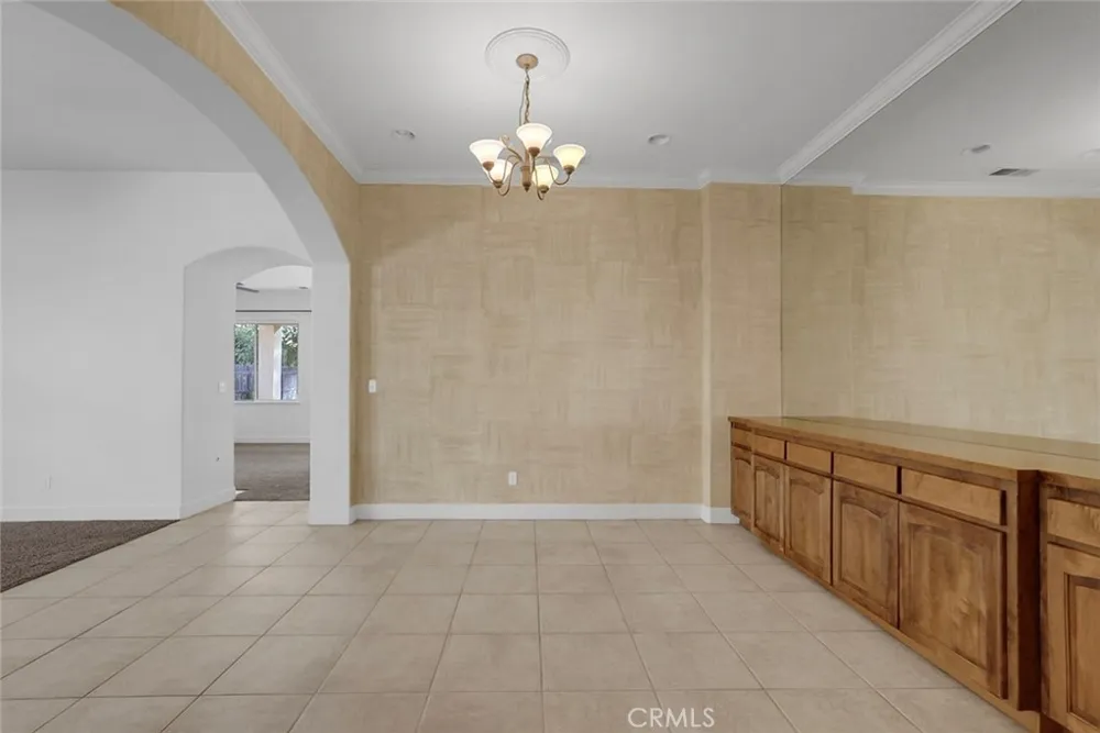 9514 Larkspur Avenue Fresno, CA 93720