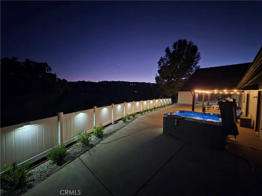 29682 Yosemite Springs Parkway Coarsegold, CA 93614