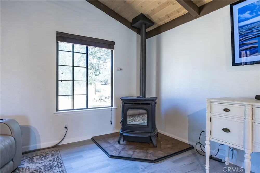29682 Yosemite Springs Parkway Coarsegold, CA 93614