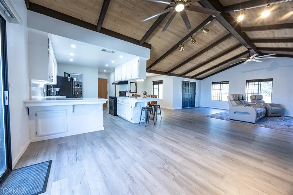 29682 Yosemite Springs Parkway Coarsegold, CA 93614