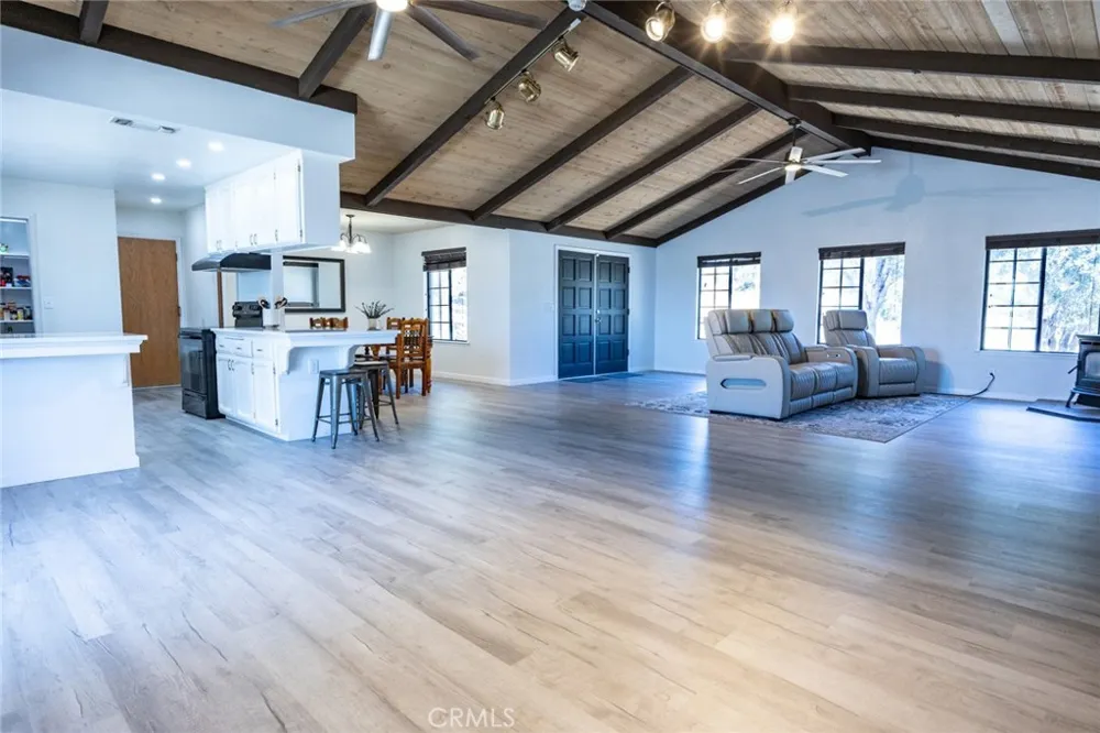 29682 Yosemite Springs Parkway Coarsegold, CA 93614
