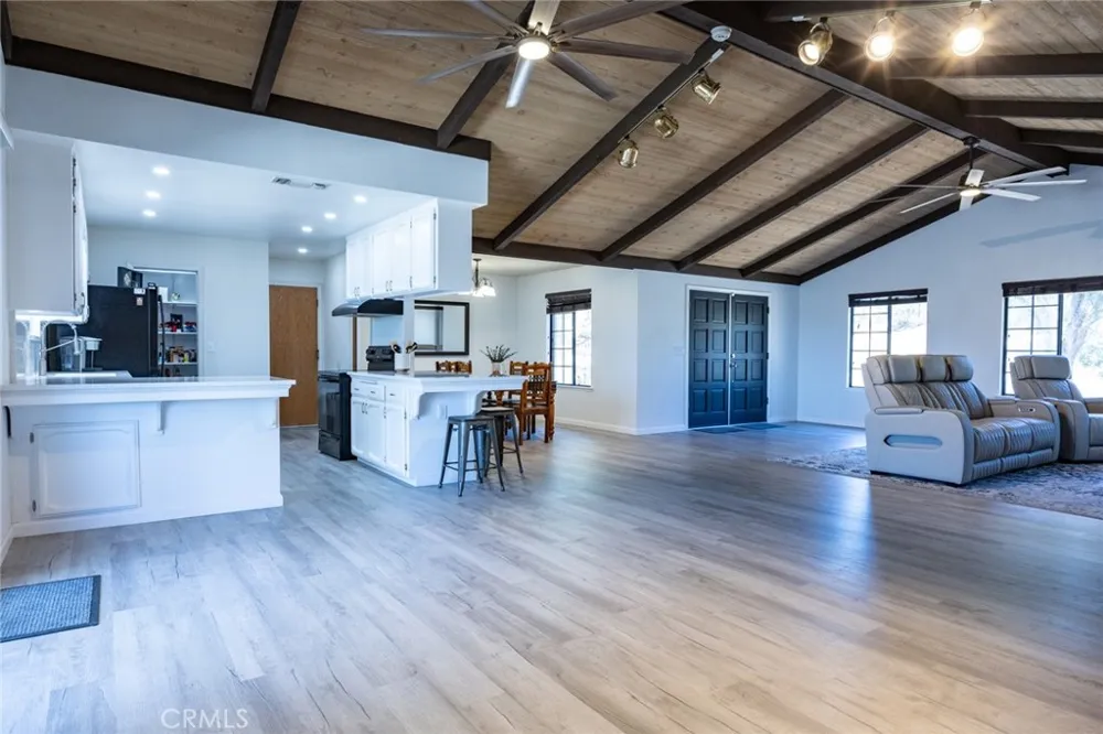 29682 Yosemite Springs Parkway Coarsegold, CA 93614