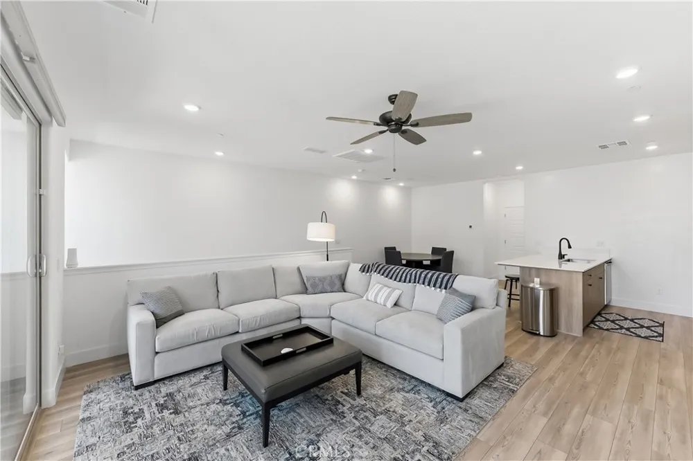 579 Adler Clovis, CA 93611