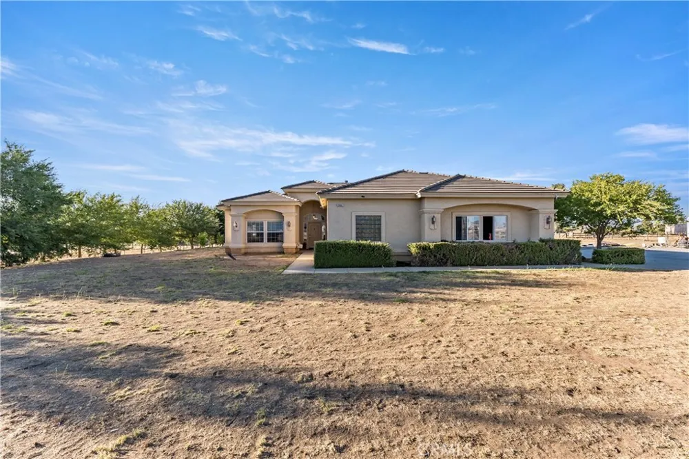 30047 Avenue 20 Madera, CA 93638
