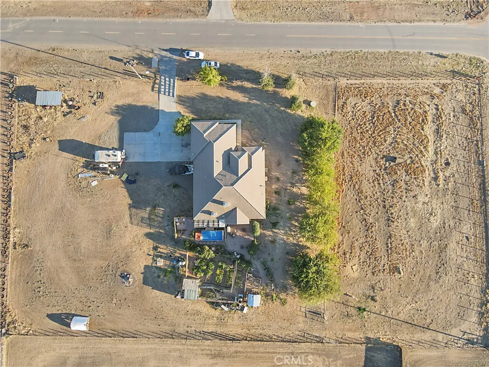 30047 Avenue 20 Madera, CA 93638