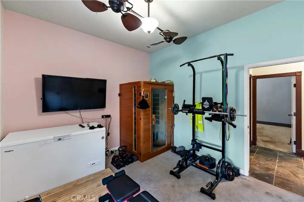30047 Avenue 20 Madera, CA 93638