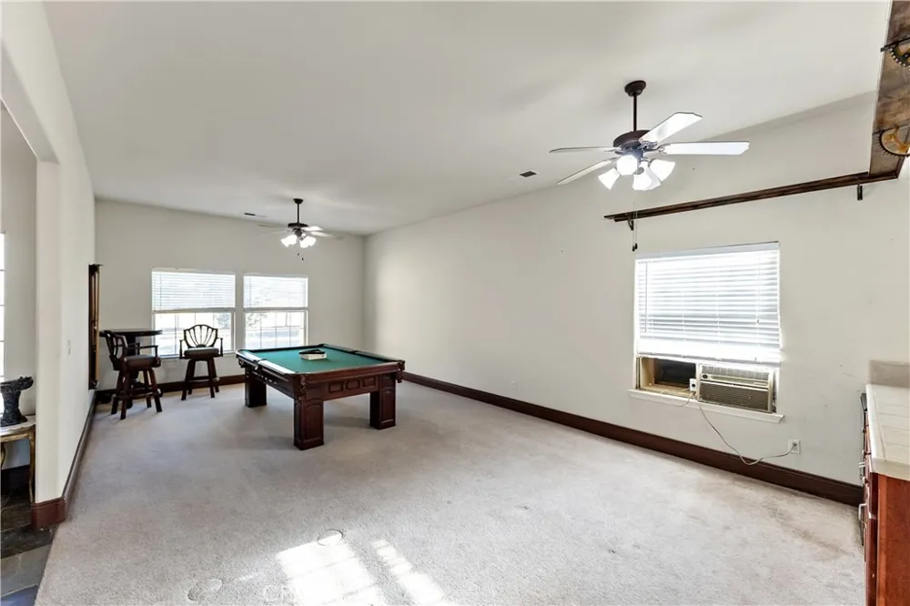 30047 Avenue 20 Madera, CA 93638