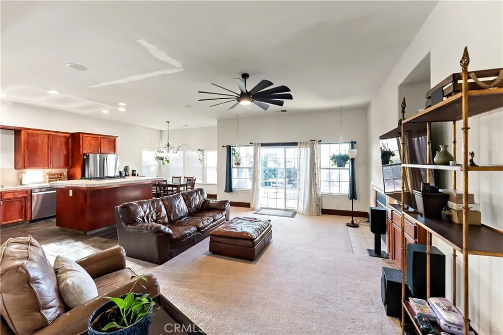 30047 Avenue 20 Madera, CA 93638