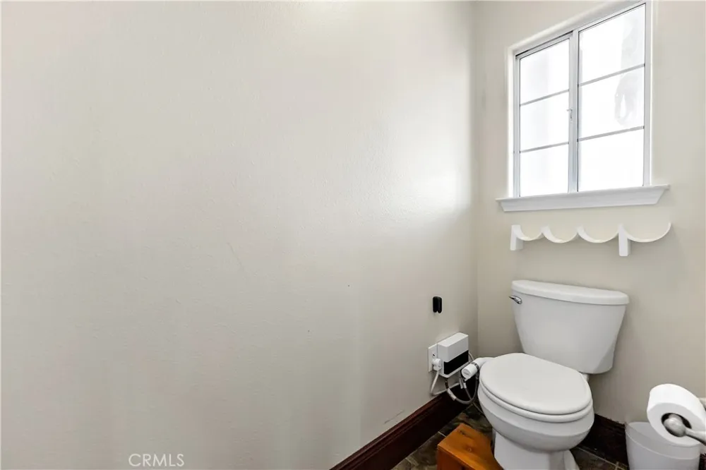 30047 Avenue 20 Madera, CA 93638