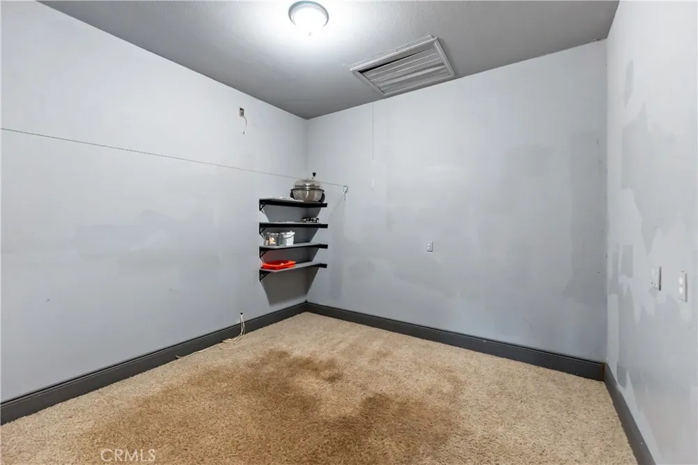 30047 Avenue 20 Madera, CA 93638