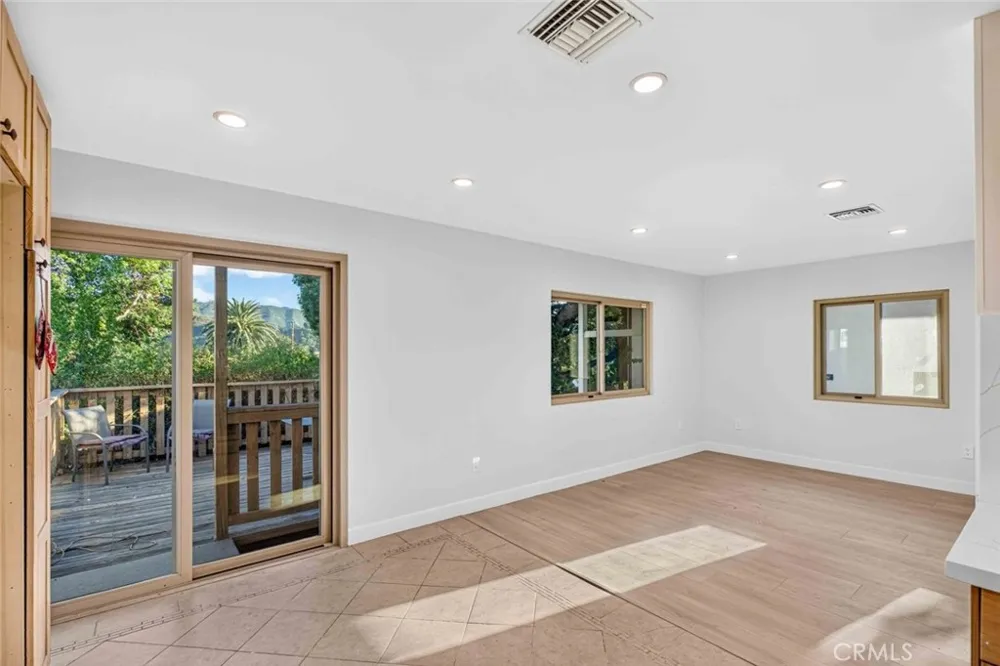 6944 Beckett Street Tujunga, CA 91042