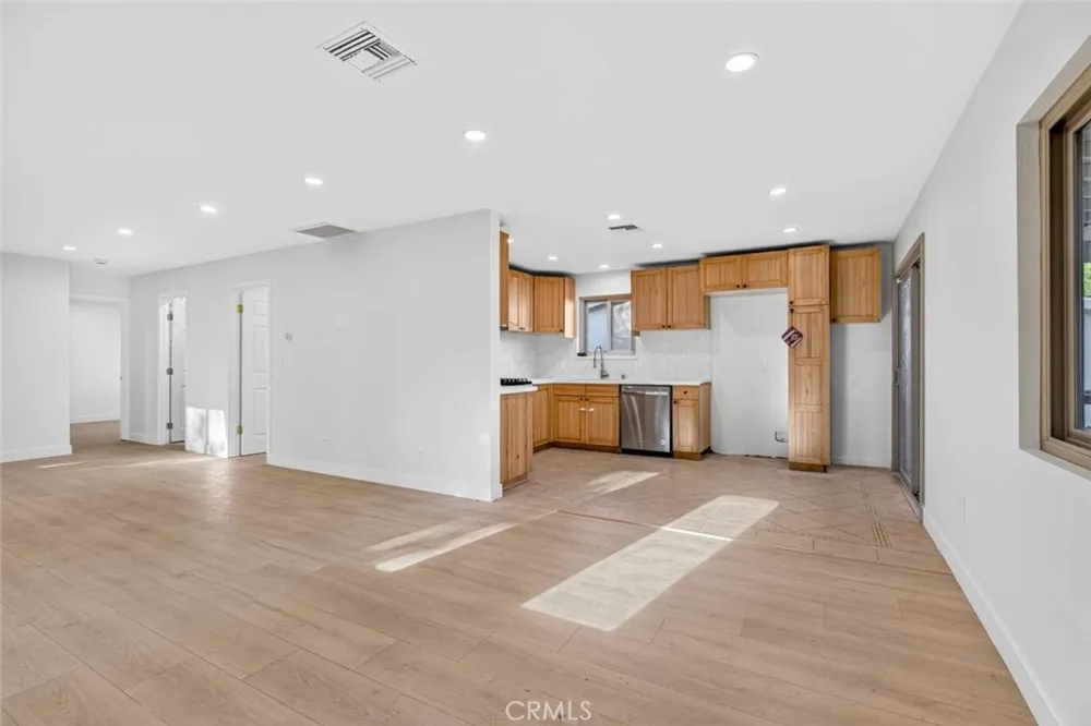 6944 Beckett Street Tujunga, CA 91042
