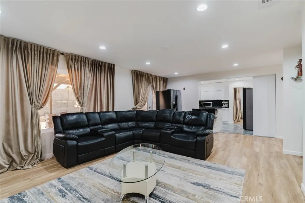 41201 Laidlaw Lane Quartz Hill, CA 93551
