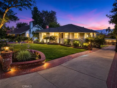 611 S Sunset Canyon