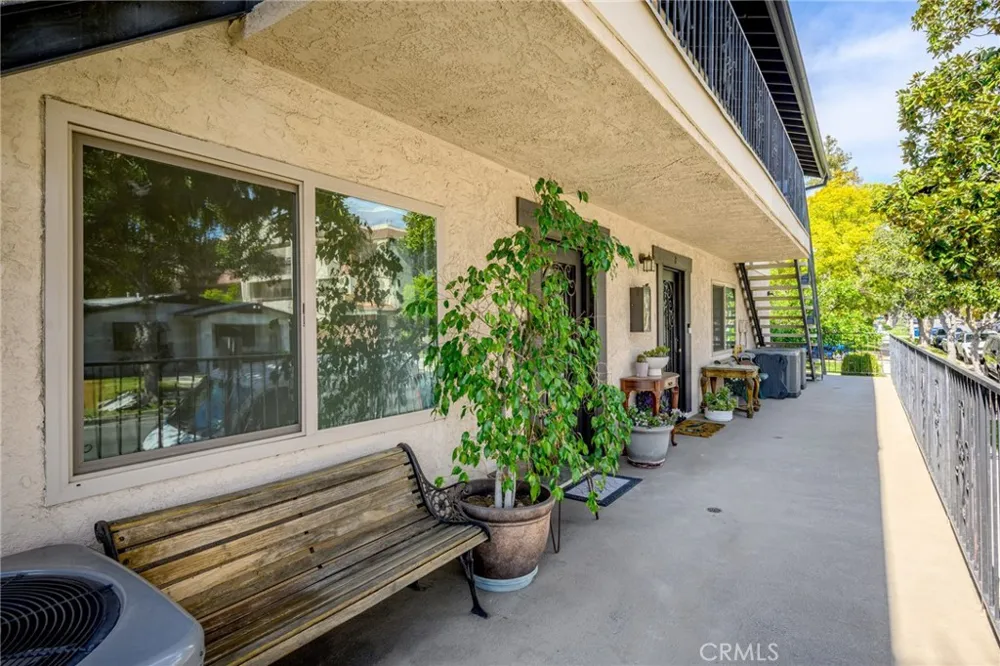 823 E Wilson Avenue #C Glendale, CA 91206