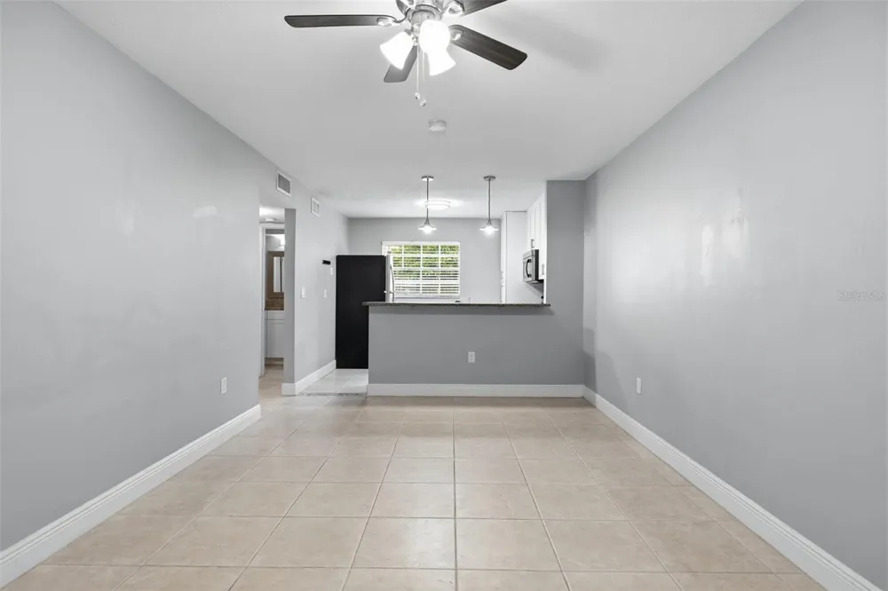 2207 S CAROLINA AVENUE #9 Tampa, FL 33629