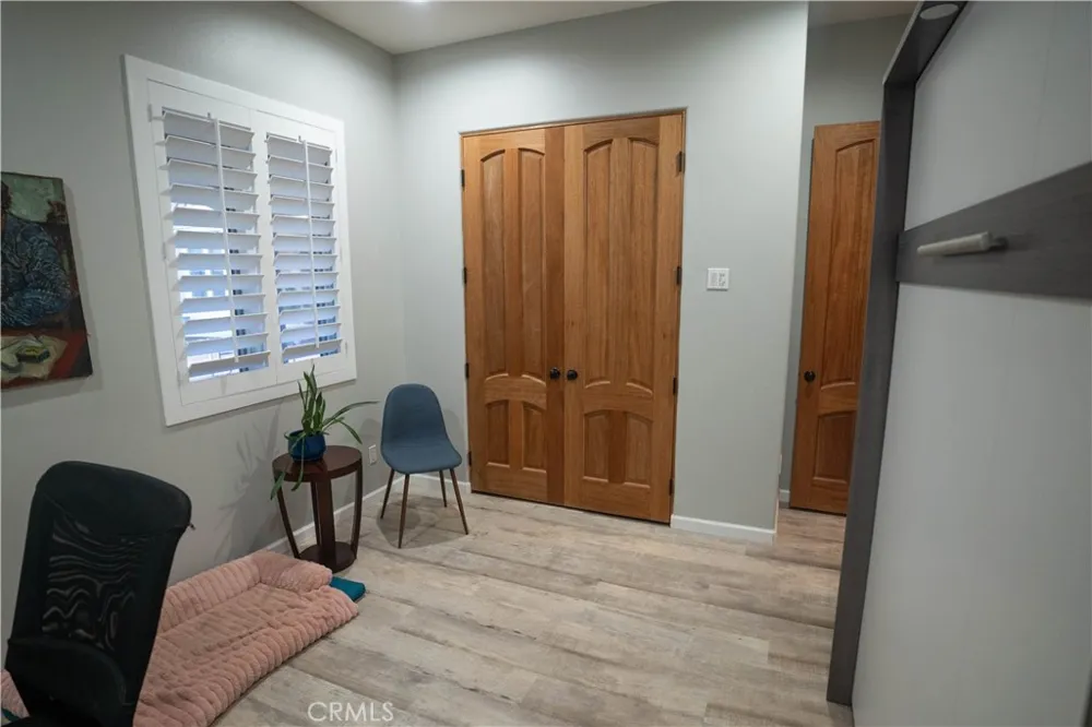 10230 Bellflower Street Oak Hills, CA 92344